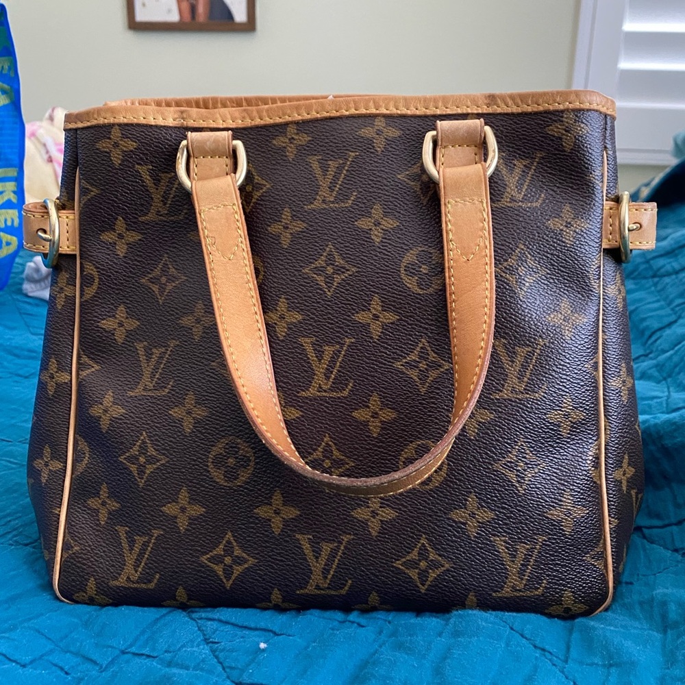 SOLD‼️Louis Vuitton Monogram Batignolles Bag